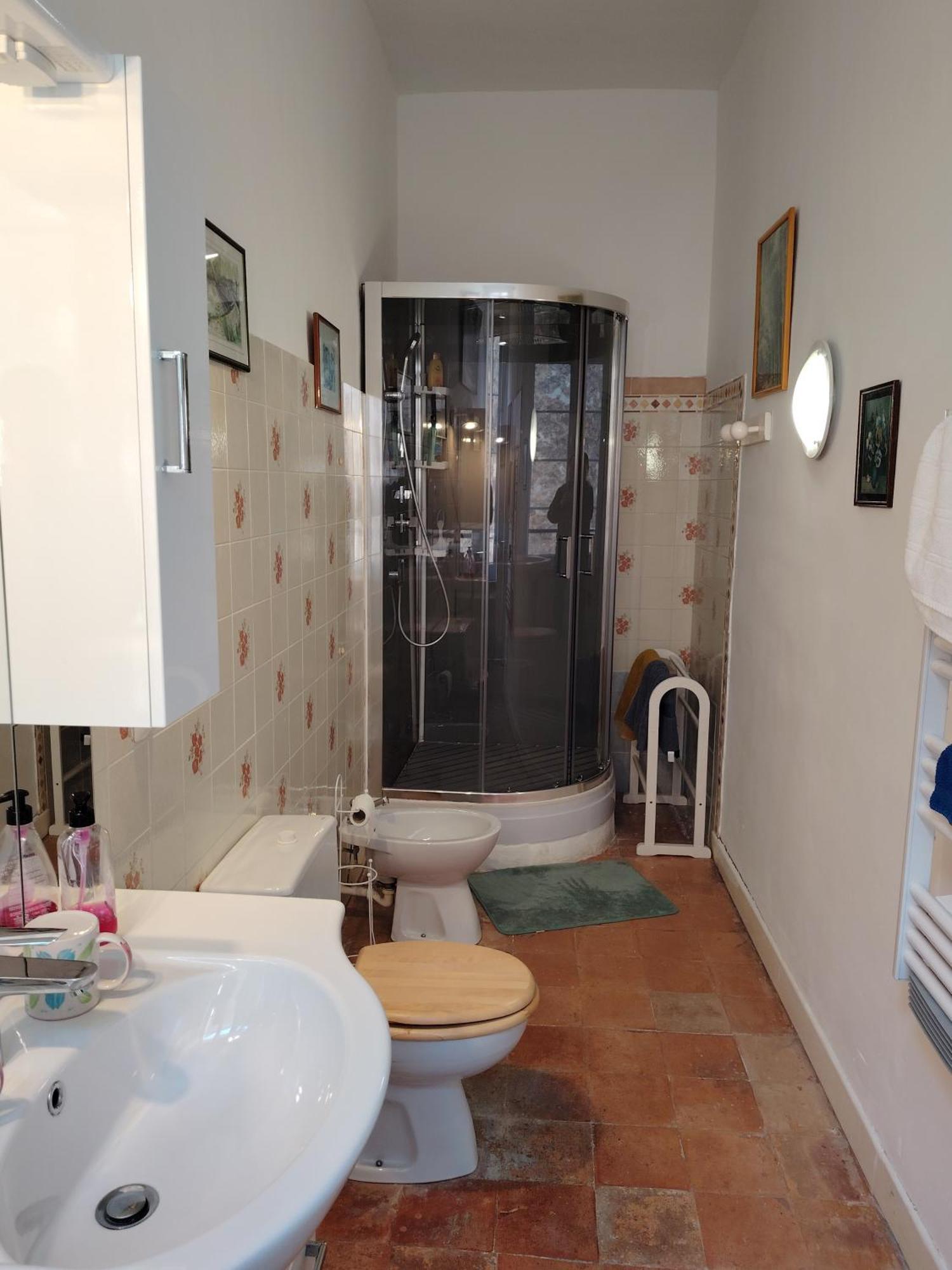 Les Volets Bleus Bed & Breakfast Salleles-d'Aude Bagian luar foto
